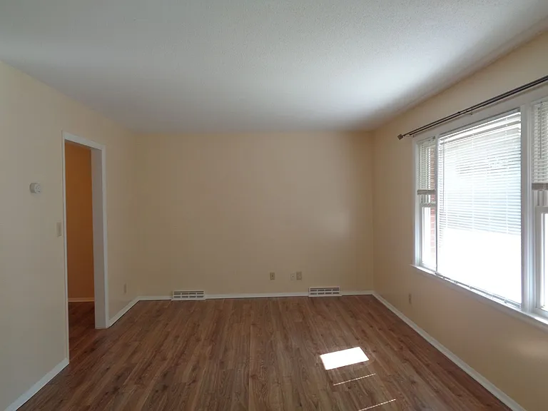 675 Alpine Rd — Photo 4