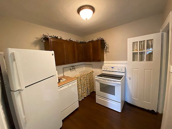 4th image of 1117 Nicklin Ave