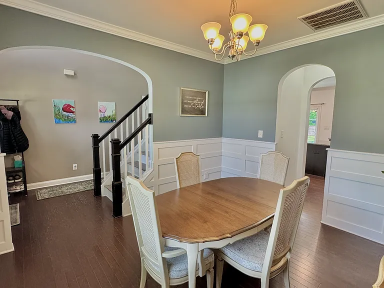 108 Courtney Dr — Photo 5