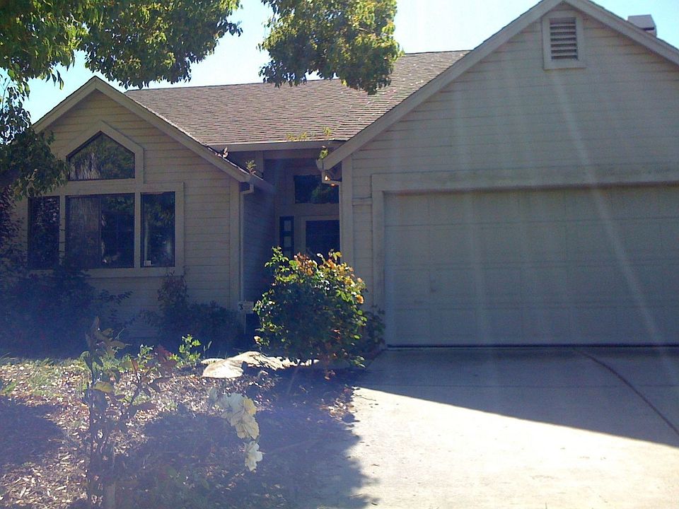 1st image of 6744 Saddle Rock Ct