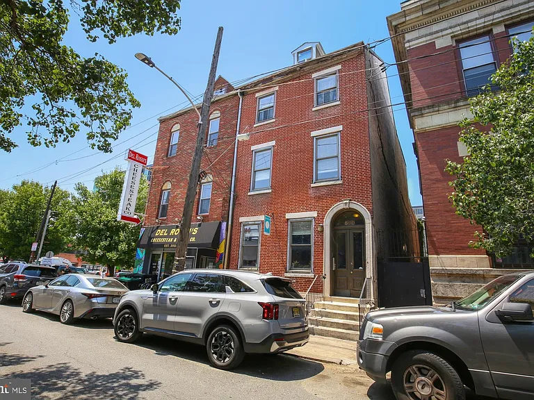 540 N 4th St #D — Photo 15