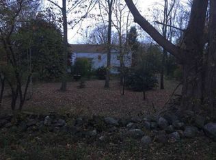 293 Chestnut Hill Rd, Colchester, CT 06415