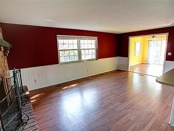 5th image of 1532 Langdon Dr