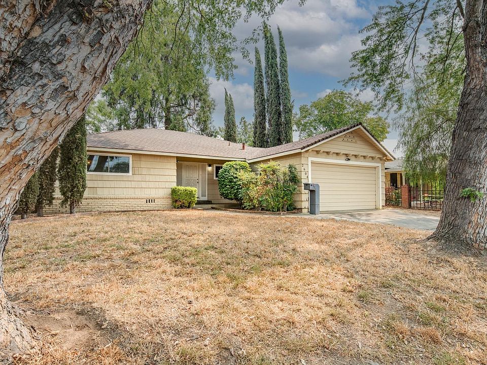 1st image of 2604 Normington Dr