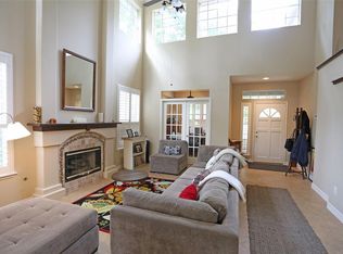 108 E Lakeridge Dr, Spring, TX 77381