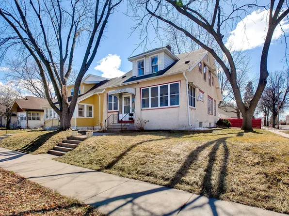 882 Cottage Ave E, Saint Paul, MN 55106