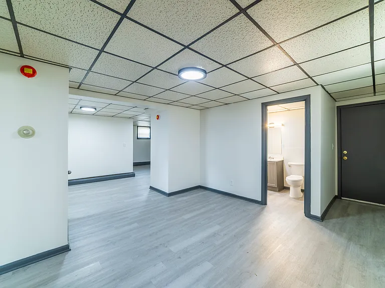 3711 Fir St #1 — Photo 22