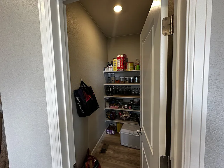 1843 S Coolidge St — Photo 15