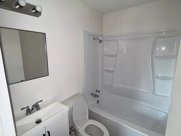 106 Briarcliff Dr #B — Photo 8