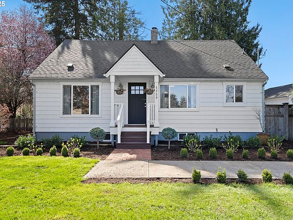 5th image of 6309 NE 159th St