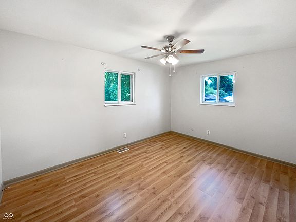 5th image of 3344 Southwest Dr