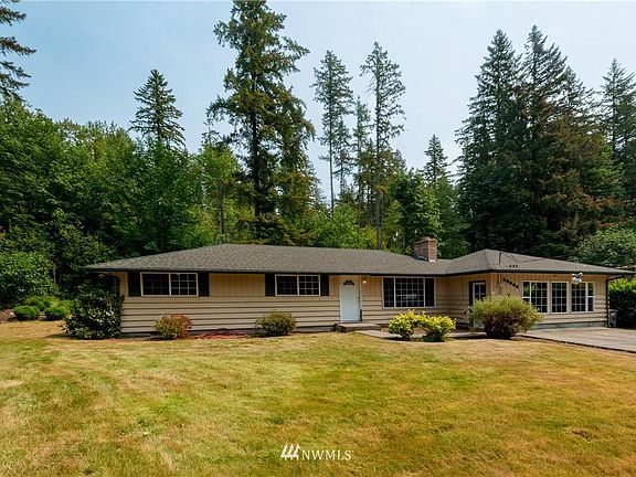 2nd image of 23006 Upper Dorre Don Way SE