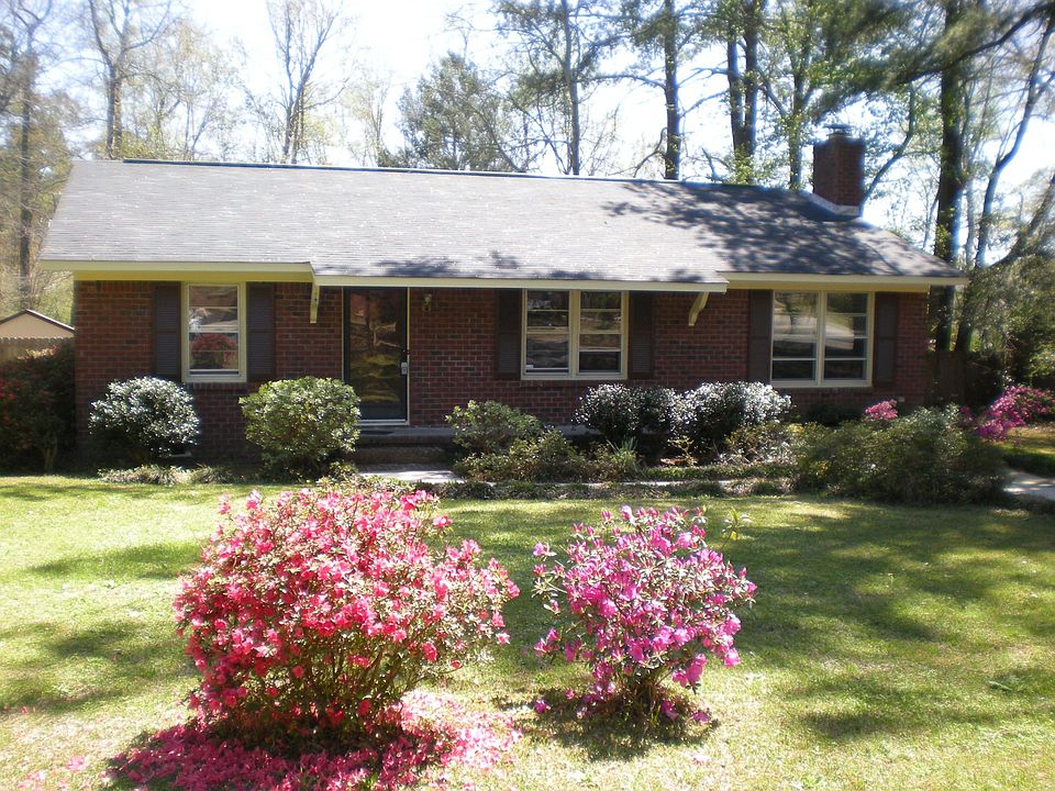217 Forest Circle