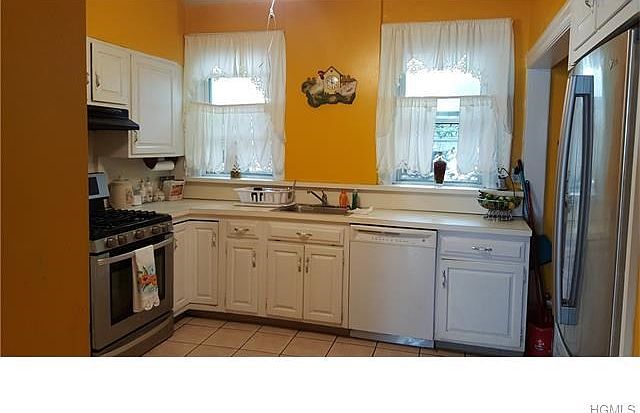 1st image of 58 Dekalb Ave #1
