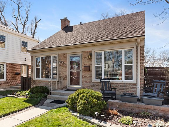 2nd image of 764 Bristol Ave