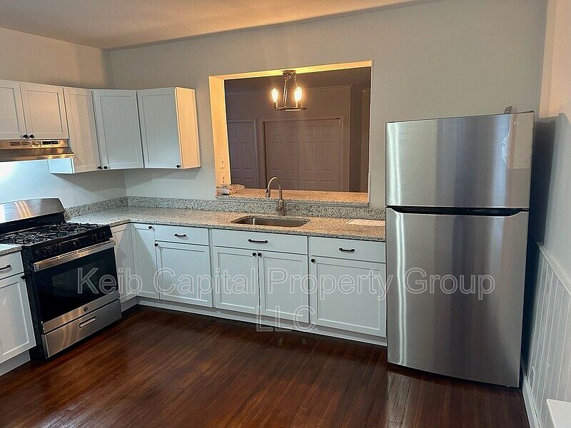 1st image of 68 Ballston Ave #1