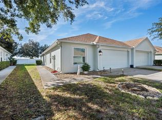 5649 Autumn Shire Dr, Zephyrhills, FL 33541