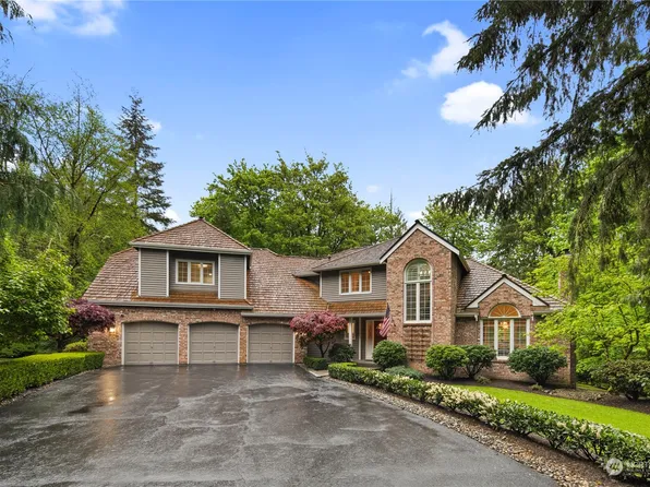 13108 207th Avenue SE, Issaquah, WA 98027
