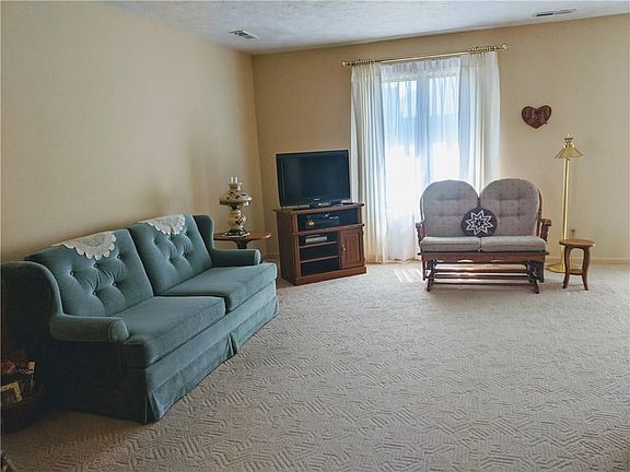 4th image of 3539 Woodglen Way