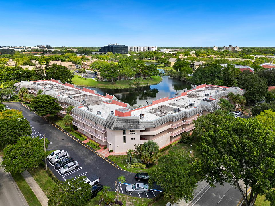 1st image of 2850 Forest Hills Boulevard #211