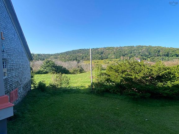 5th image of 219 Trout Cove Rd