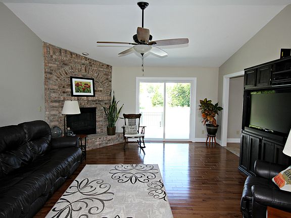 4th image of 3411 Millstone Ct