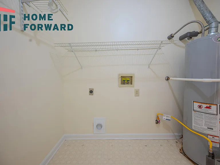 2504 Ashbrooke Dr — Photo 14