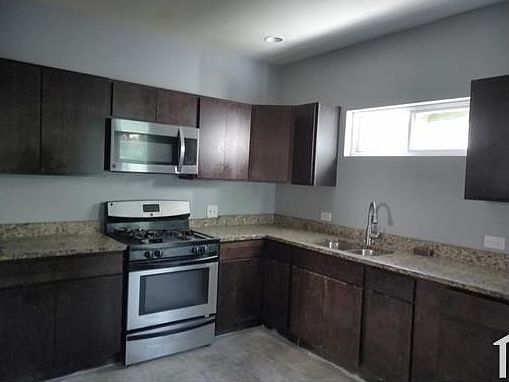 5th image of 132 N Long Ave #1