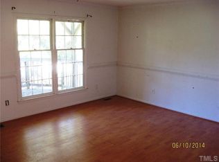 715 Oak Rd, Raleigh, NC 27603