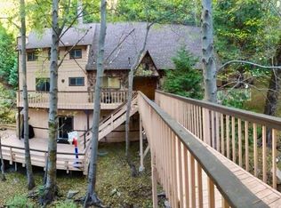 28734 Potomac Dr, Lake Arrowhead, CA 92352