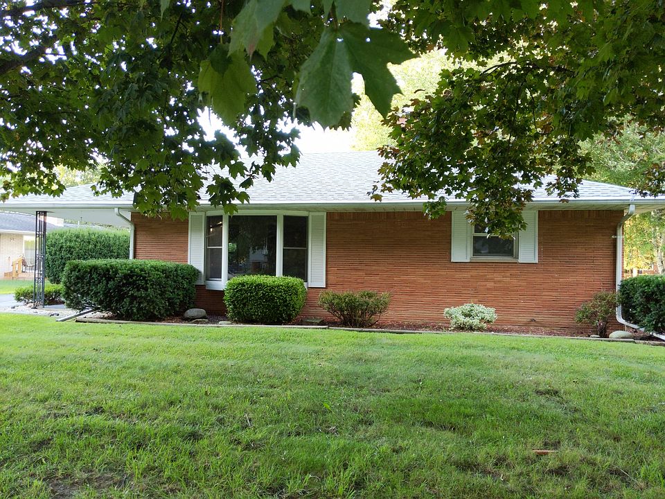 2nd image of 5018 Robinwood Dr