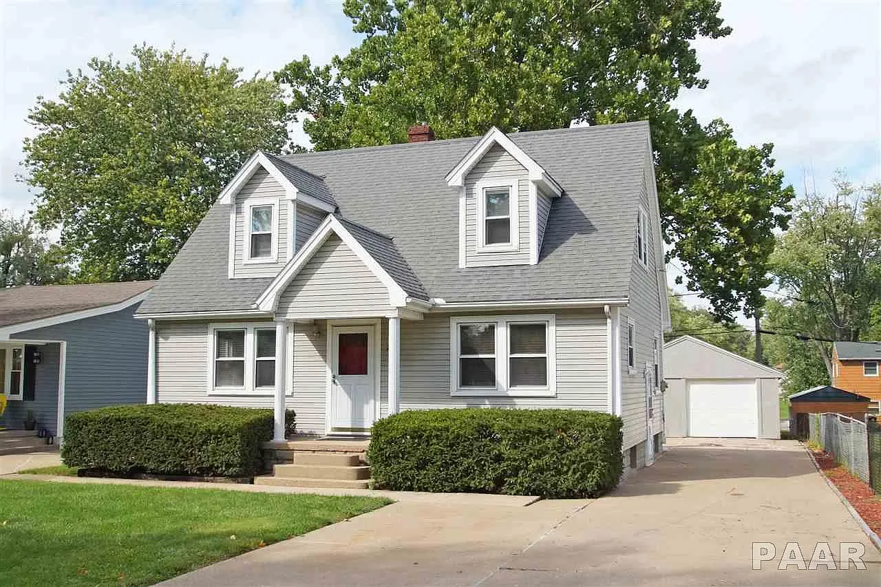 2221 W Hudson St photo 1
