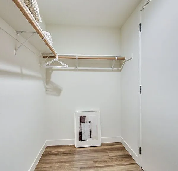950 Lofts — Photo 36