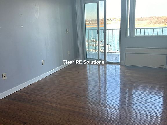2nd image of 200 Cove Way #911A