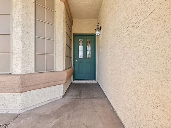 2nd image of 7432 Alpine Ridge St