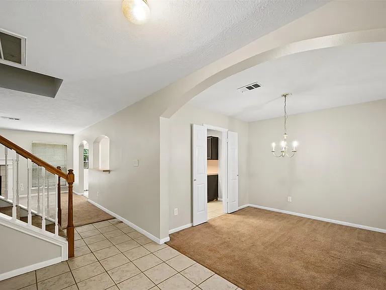 1631 Stonehaven Village Cir — Photo 2
