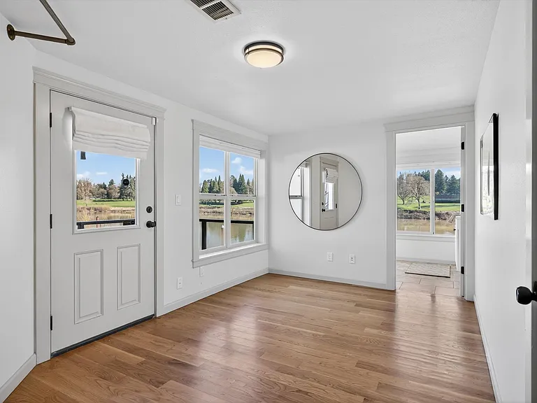 10150 S Riverside Dr — Photo 28