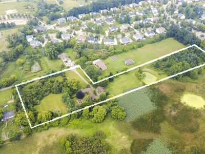 26566 Pontiac Trl, South Lyon, MI, 48178