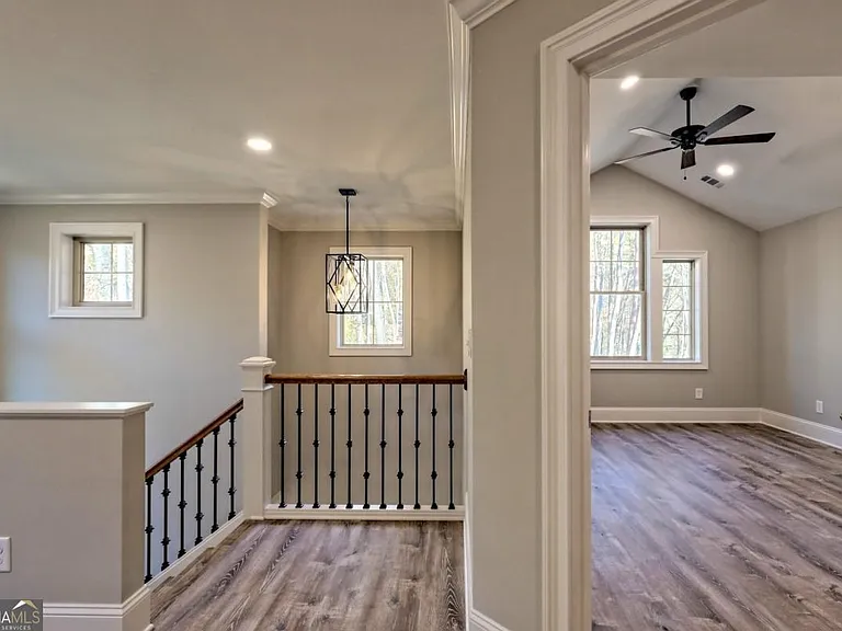 76 Hatch Dr — Photo 27