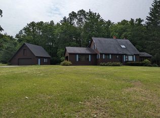 21 Cobleigh Estates Rd, West Chesterfield, NH 03466