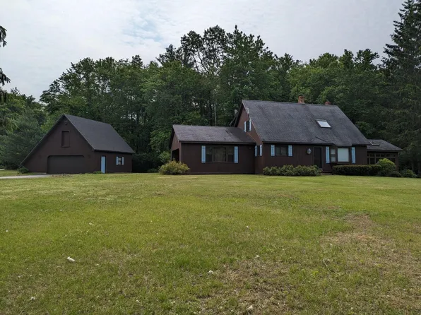 21 Cobleigh Estates Road, Chesterfield, NH 03466