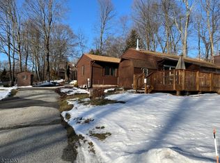 19 Spring Ave, Sparta, NJ 07871