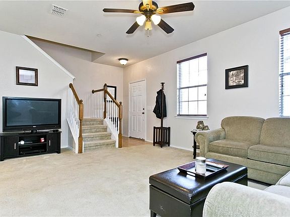 3rd image of 4809 Heather Glen Trl