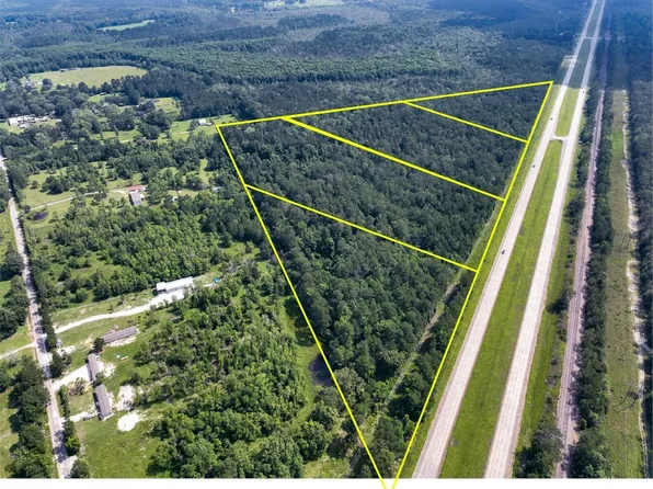 4 Highway 96 S, Buna, TX 77612