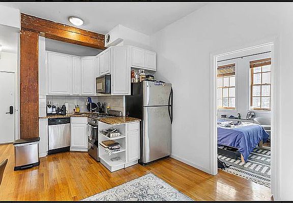 2nd image of 257 Water St #3H