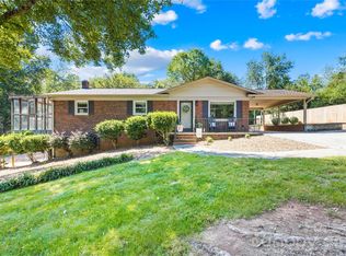 184 Hillsdale Ln, Taylorsville, NC 28681