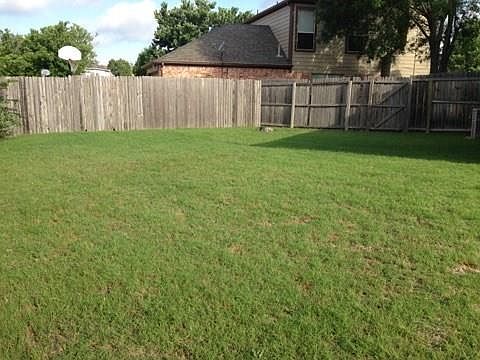 5th image of 1201 Shakleford Cir
