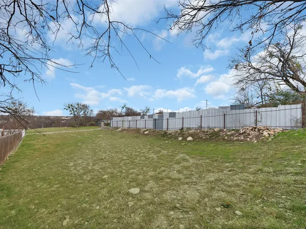 2909 Pearl Ave, Fort Worth, TX 76106