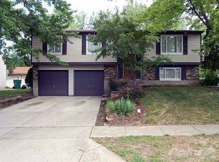 3619 Charlotte Mill Dr, West Carrollton City, OH 45439