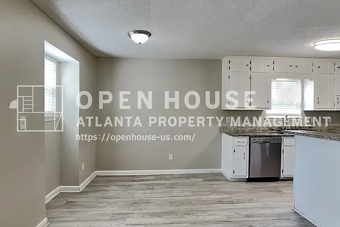 4956 W Ridge Dr — Photo 6